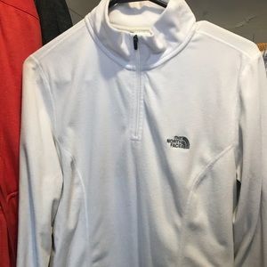 North face fleece size large